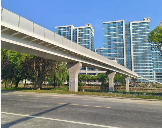昆山巴城梧桐創(chuàng)新谷道路景觀提升工程（人行橋、塔基路橋、金鳳凰路一號(hào)橋、金鳳凰路二號(hào)橋、毛許路橋）順利完工